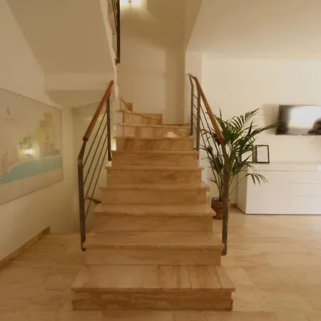 House Dom wakacyjny Castelldefels