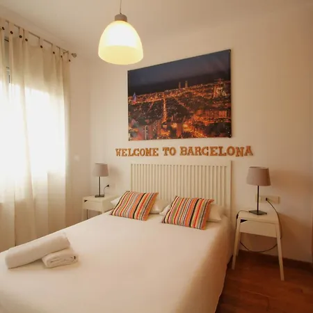 House Dom wakacyjny Castelldefels